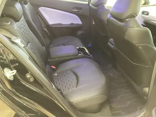 トヨタ プリウス ＰＨＶ S ナビパッケージ 栃木県 2017(平29)年 6.6万km アティチュードブラックマイカ  メーカーナビ/ フルセグテレビ/ バックカメラ/ B/Tオーディオ/ モデリスタエアロ （FSR)/ PCS/ LDA/ クルーズコントロール/ ドアバイザー/ プッシュスタート/ ETC2.0/ LEDヘッドライト/ LEDフォグライト/ ステアリングヒーター/ 純正フロアマット/ 充電ケーブル