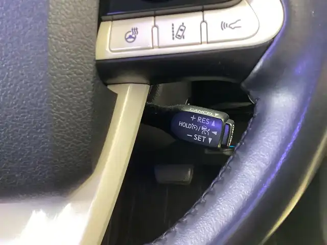 トヨタ プリウス ＰＨＶ S ナビパッケージ 栃木県 2017(平29)年 6.6万km アティチュードブラックマイカ  メーカーナビ/ フルセグテレビ/ バックカメラ/ B/Tオーディオ/ モデリスタエアロ （FSR)/ PCS/ LDA/ クルーズコントロール/ ドアバイザー/ プッシュスタート/ ETC2.0/ LEDヘッドライト/ LEDフォグライト/ ステアリングヒーター/ 純正フロアマット/ 充電ケーブル