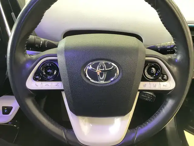 トヨタ プリウス ＰＨＶ S ナビパッケージ 栃木県 2017(平29)年 6.6万km アティチュードブラックマイカ  メーカーナビ/ フルセグテレビ/ バックカメラ/ B/Tオーディオ/ モデリスタエアロ （FSR)/ PCS/ LDA/ クルーズコントロール/ ドアバイザー/ プッシュスタート/ ETC2.0/ LEDヘッドライト/ LEDフォグライト/ ステアリングヒーター/ 純正フロアマット/ 充電ケーブル