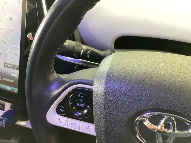 トヨタ プリウス ＰＨＶ S ナビパッケージ 栃木県 2017(平29)年 6.6万km アティチュードブラックマイカ  メーカーナビ/ フルセグテレビ/ バックカメラ/ B/Tオーディオ/ モデリスタエアロ （FSR)/ PCS/ LDA/ クルーズコントロール/ ドアバイザー/ プッシュスタート/ ETC2.0/ LEDヘッドライト/ LEDフォグライト/ ステアリングヒーター/ 純正フロアマット/ 充電ケーブル