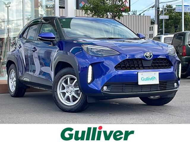 トヨタ ヤリスクロス ハイブリッド Z 道央・札幌 2021(令3)年 3万km ダークブルーマイカM ・４WD/・寒冷地仕様/・純正ディスプレイオーディオ/Bluetooth・AppleCarPlay・AndoroidAuto/・バックカメラ/・レーダークルーズコントロール/・衝突軽減システム/・レーンキープアシスト/・ブラインドスポットモニター/・ダウンヒルアシストコントロール/・オートハイビーム/・AC１００V電源/・プッシュスタート/・ビルトインETC/・LEDヘッドライト/・ステアリングヒーター/・シートヒーター/・パワーシート/・ハーフレザーシート/・アイドリングストップ/・ウィンカーミラー/・ドアバイザー/・純正フロアマット/・取扱説明書/・保証書/・スマートキー/・スペアキー
