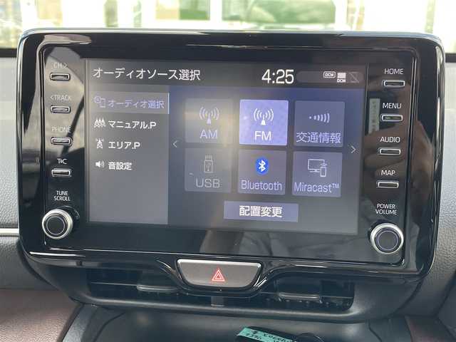 トヨタ ヤリスクロス ハイブリッド Z 道央・札幌 2021(令3)年 3万km ダークブルーマイカM ・４WD/・寒冷地仕様/・純正ディスプレイオーディオ/Bluetooth・AppleCarPlay・AndoroidAuto/・バックカメラ/・レーダークルーズコントロール/・衝突軽減システム/・レーンキープアシスト/・ブラインドスポットモニター/・ダウンヒルアシストコントロール/・オートハイビーム/・AC１００V電源/・プッシュスタート/・ビルトインETC/・LEDヘッドライト/・ステアリングヒーター/・シートヒーター/・パワーシート/・ハーフレザーシート/・アイドリングストップ/・ウィンカーミラー/・ドアバイザー/・純正フロアマット/・取扱説明書/・保証書/・スマートキー/・スペアキー