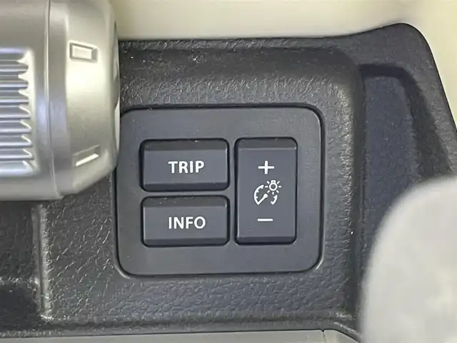 スズキ クロスビー HYBRID MZ 埼玉県 2022(令4)年 2.2万km タフカーキパールメタリック/ブラック2トーン 社外８インチナビ　バックカメラ　ビルトインＥＴＣ　前後ドライブレコーダー　スズキセーフティサポート　レーダークルーズコントロール　シートヒーター　ＨＤＭＩ　パドルシフト　オートライト　ＬＥＤライト