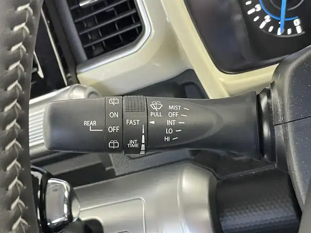 スズキ クロスビー HYBRID MZ 埼玉県 2022(令4)年 2.2万km タフカーキパールメタリック/ブラック2トーン 社外８インチナビ　バックカメラ　ビルトインＥＴＣ　前後ドライブレコーダー　スズキセーフティサポート　レーダークルーズコントロール　シートヒーター　ＨＤＭＩ　パドルシフト　オートライト　ＬＥＤライト