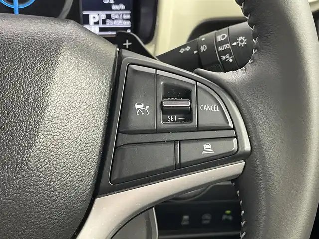 スズキ クロスビー HYBRID MZ 埼玉県 2022(令4)年 2.2万km タフカーキパールメタリック/ブラック2トーン 社外８インチナビ　バックカメラ　ビルトインＥＴＣ　前後ドライブレコーダー　スズキセーフティサポート　レーダークルーズコントロール　シートヒーター　ＨＤＭＩ　パドルシフト　オートライト　ＬＥＤライト