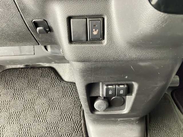 スズキ スペーシア カスタム HYBRID XS ターボ 宮崎県 2020(令2)年 4.7万km ピュアホワイトP SUZUKI Safety Support/〇デュアルカメラブレーキサポート/〇後退時ブレーキサポート/〇誤発進抑制機能/後方誤発進抑制機能/〇車線逸脱警報機能/〇ふらつき警報機能/〇レーダークルーズコントロール/〇オートマチックハイビーム/〇先行車発進お知らせ機能/〇コーナーセンサー/両側パワースライドドア/合皮シート/シートヒーター/パドルシフト/LEDヘッドライト/アイドリングストップ/純正15インチAW/スマートキー×2/取扱説明書