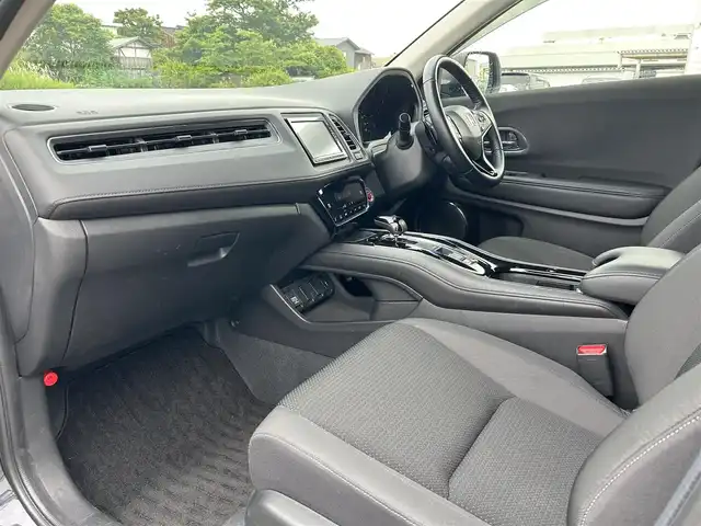 ホンダ ヴェゼル ハイブリッド X ホンダセンシング 富山県 2020(令2)年 6.5万km ミッドナイトブルービームM ４WD/フルセグTV/純正ナビ/Bluetooth/ドライブレコーダー/DVD再生/バックカメラ/ビルトインETC/レーダークルーズコントロール/レーンキープアシスト/横滑り防止装置/衝突軽減装置/社外アルミホイール/純正AWサマータイヤ4本車載/ドアバイザー/オートライト/フォグランプ
