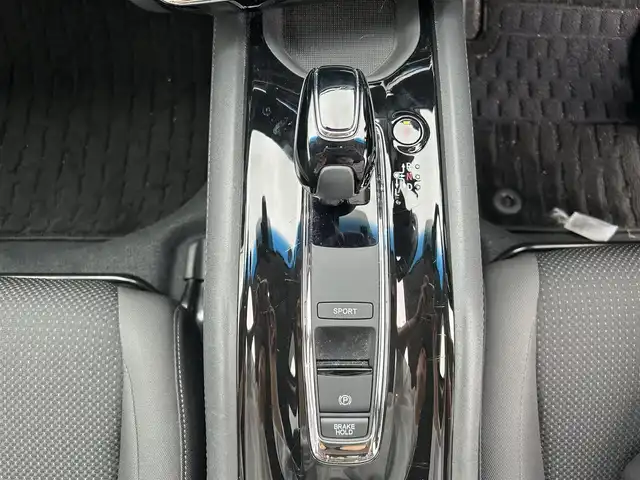 ホンダ ヴェゼル ハイブリッド X ホンダセンシング 富山県 2020(令2)年 6.5万km ミッドナイトブルービームM ４WD/フルセグTV/純正ナビ/Bluetooth/ドライブレコーダー/DVD再生/バックカメラ/ビルトインETC/レーダークルーズコントロール/レーンキープアシスト/横滑り防止装置/衝突軽減装置/社外アルミホイール/純正AWサマータイヤ4本車載/ドアバイザー/オートライト/フォグランプ