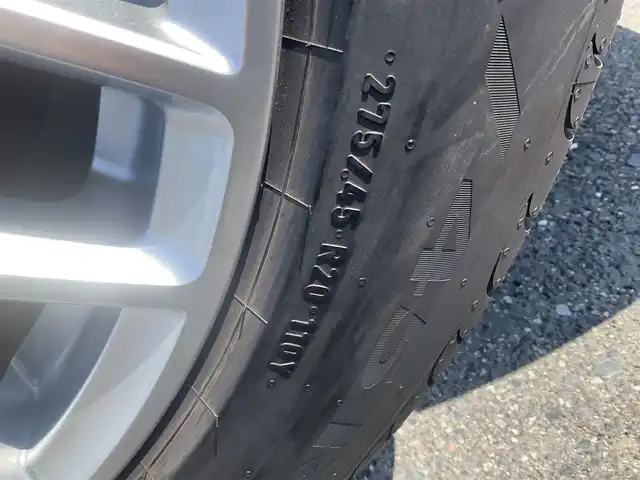 アウディ Ｑ７ 2．0TFSIクワトロ 滋賀県 2017(平29)年 5万km ディープブラックパールエフェクト 車検8年7月まで/フルタイム4WD/アウディプレセンス/クルーズコントロール/ホールドアシスト/パーキングシステム/ベージュ本革シート/純正ナビ/Bluetooth、DVD、CD、フルセグテレビ/全方位モニター、バックカメラ/ETC2.0/前席パワーシート/フロント、リアシートヒーター/パワーバックドア/コムテック360°ドライブレコーダー/社外デジタルインナーミラー/純正20インチアルミホイール/スペアキー有り/取扱説明書、保証書