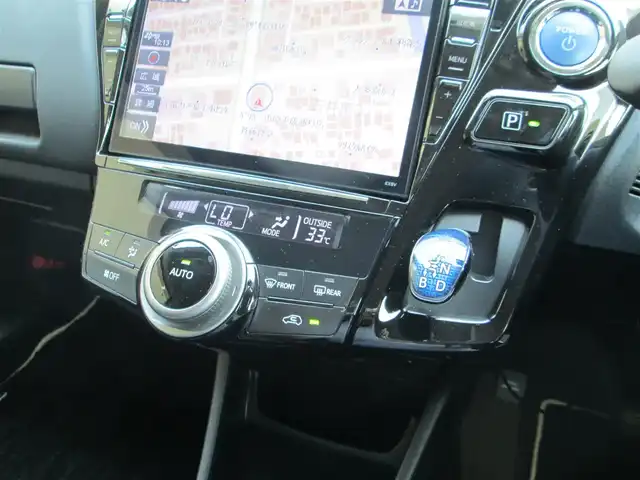 トヨタ プリウス α S チューンブラック Ⅱ 千葉県 2016(平28)年 5.3万km アティチュードブラックマイカ モデリスタエアロ/ALPINE9型ナビ、フルセグTV/バックカメラ/社外オーディオ【DVD/CD/BT/SD】/LEDヘッドライト&LEDフォグランプ/ウッドコンビステアリング/ナビ連動ステアリングスイッチ/前席シートヒーター/社外前後ドライブレコーダー/社外レーダー、ETC/社外18インチアルミホイール/スペアキー/取扱説明書/新車時保証書/トヨタ整備記録簿(H30/R1/2/3/4/5/6/7)