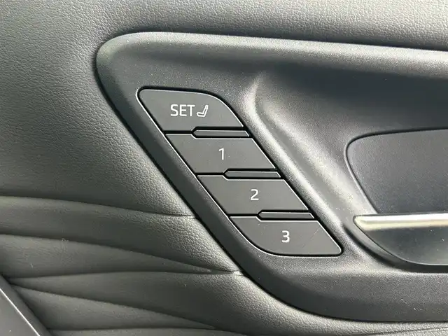 トヨタ アルファード Z 千葉県 2024(令6)年 1万km ブラック 禁煙車/トヨタセーフティセンス/・プリクラッシュセーフティ/・レーダークルーズコントロール/・レーントレーシングアシスト/・パーキングサポートブレーキ/・デジタルインナーミラー/・アダプティブハイビームシステム/・プロアクティブドライビングアシスト/・パノラミックビューモニター/・パーキングサポートブレーキ/・リアクロストラフィックアラート/サンルーフ/両側パワースライドドア/パワーバックドア/純正14インチディスプレイナビ/・Bluetooth/・Miracast/・フルセグTV/後席フリップダウンモニター/全方位カメラ/レーダークルーズコントロール/LEDオートライト/ハーフレザーシート/シートヒーター/パワーシート/エアシート/純正18インチアルミホイール/オートエアコン/USBポート/プッシュスタート/スマートキー