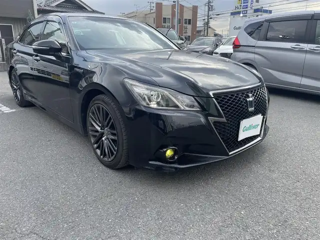 トヨタ クラウン ハイブリッド アスリートS ブラックスタイル 大阪府 2015(平27)年 6.4万km プレシャスブラックパール 純正ナビ（DVD/CD/BT）/フルセグTV/バックカメラ/ETC/オートエアコン/オートライト/純正エンジンスターター/前席パワーシート/前席シートヒーター/前席シートクーラー/クルーズコントロール/純正アルミホイール/純正フロアマット/保証書、取説