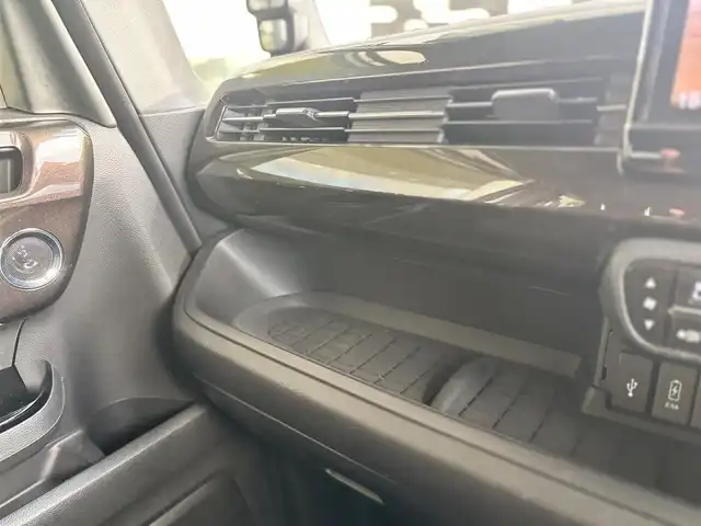 ホンダ Ｎ ＢＯＸ カスタム G L ホンダセンシング 京都府 2019(平31)年 4.5万km プラチナホワイトパール ワンオーナー車/4WD/ギャザーズ8インチメモリーナビ、地デジ、Bluetooth/バックカメラ/USB端子/前席シートヒーター/ビルトインETC/ギャザースドライブレコーダー/LEDヘッドランプ/片側パワースライドドア /ステアリングスイッチ/ホンダセンシング/・衝突軽減ブレーキ/・誤発進抑制機能/・後方誤発進抑制機能/・先行車発進お知らせ機能/・アダクディブクルーズコントロール/・車線維持支援システム/・オートハイビーム/・路外逸脱抑制機能