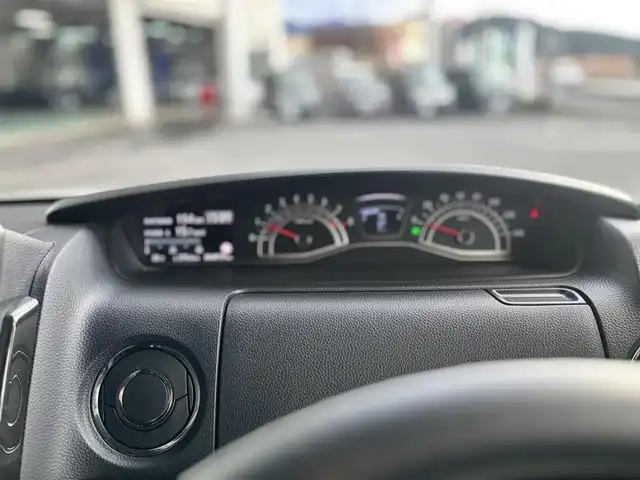 ホンダ Ｎ ＢＯＸ カスタム G L ホンダセンシング 京都府 2019(平31)年 4.5万km プラチナホワイトパール ワンオーナー車/4WD/ギャザーズ8インチメモリーナビ、地デジ、Bluetooth/バックカメラ/USB端子/前席シートヒーター/ビルトインETC/ギャザースドライブレコーダー/LEDヘッドランプ/片側パワースライドドア /ステアリングスイッチ/ホンダセンシング/・衝突軽減ブレーキ/・誤発進抑制機能/・後方誤発進抑制機能/・先行車発進お知らせ機能/・アダクディブクルーズコントロール/・車線維持支援システム/・オートハイビーム/・路外逸脱抑制機能