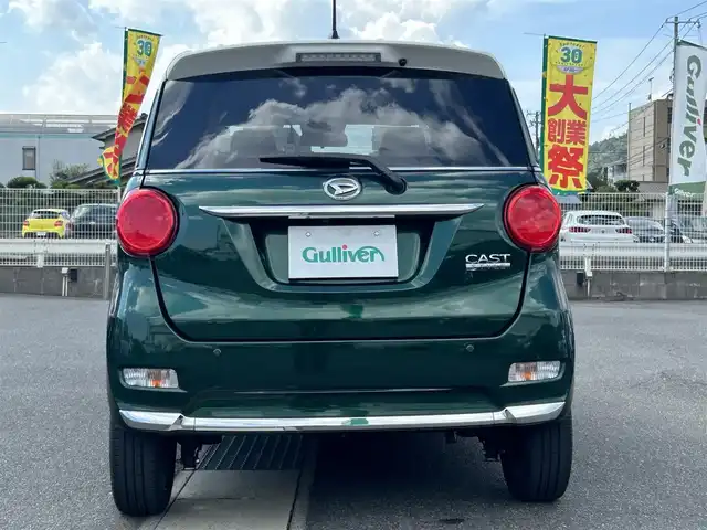 車両画像11