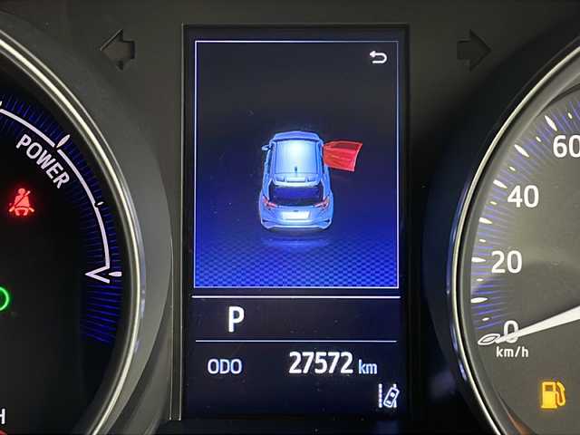 トヨタ Ｃ－ＨＲ G モード ネロ セーフティプラス 鹿児島県 2020(令2)年 2.8万km ホワイトパールクリスタルシャイン 純正ディスプレイオーディオ/トヨタセーフティセンス/Bluetoothオーディオ/純正フロアマット/純正アルミホイール/オートブレーキホールド/全方位カメラ/レーダークルーズコントロール/社外ドラレコ/DNシートヒーター/ハーフレザーシート/スペアキー/取り扱い説明書/記録簿/保証書