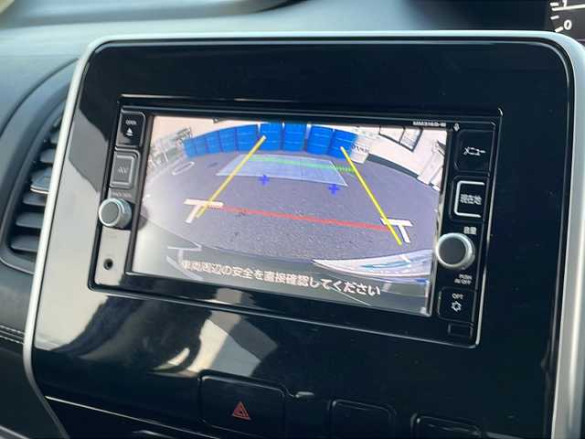 日産 セレナ ハイウェイスター 山口県 2017(平29)年 10.8万km アズライトブルー ワンオーナー/純正SDナビ　【MM316D-W】/・Bluetooth接続/・DVD再生機能有/・フルセグTV/バックカメラ/・車線逸脱警報/・ふらつき警報/・エマージェンシーブレーキ/・踏み間違い衝突防止アシスト/・クルーズコントロール/スマートキー/プッシュスタート/スペアキー1本/USB入力端子/両側パワースライドドア/ドアバイザー/ウィンカーミラー/保証書/取扱説明書