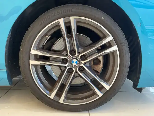 ＢＭＷ ＢＭＷ ２１８ｄ 埼玉県 2021(令3)年 1.4万km ライトブルー インテリジェントセーフティー/純正メーカーナビ/　BT/ミラーリング/USBポート/バックカメラ/レーダークルーズコントロール/パワーシート/メモリーシート/LEDオートライト/ブラインドスポットモニター/ステアリングリモコン/ETC/スマートキー/禁煙車
