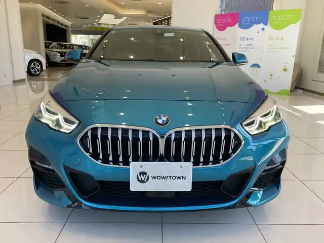 ＢＭＷ ＢＭＷ ２１８ｄ 埼玉県 2021(令3)年 1.4万km ライトブルー インテリジェントセーフティー/純正メーカーナビ/　BT/ミラーリング/USBポート/バックカメラ/レーダークルーズコントロール/パワーシート/メモリーシート/LEDオートライト/ブラインドスポットモニター/ステアリングリモコン/ETC/スマートキー/禁煙車