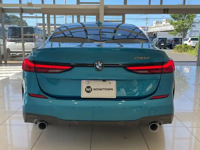 ＢＭＷ ＢＭＷ ２１８ｄ 埼玉県 2021(令3)年 1.4万km ライトブルー インテリジェントセーフティー/純正メーカーナビ/　BT/ミラーリング/USBポート/バックカメラ/レーダークルーズコントロール/パワーシート/メモリーシート/LEDオートライト/ブラインドスポットモニター/ステアリングリモコン/ETC/スマートキー/禁煙車