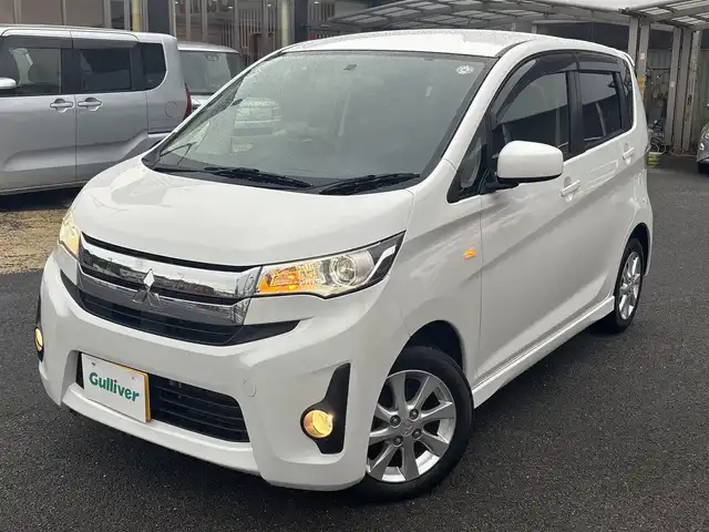 三菱 ｅＫカスタム M 京都府 2014(平26)年 3.6万km シルキーホワイト ・純正7インチメモリナビ(NR-MZ03)/　ワンセグ/　CD/DVD再生/　SD再生/・アイドリングストップ/・電格ミラー/・純正14インチAW/・純正マット/・純正バイザー/・取説/保証書