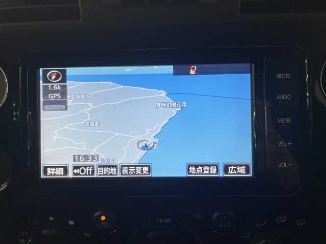 トヨタ ＦＪクルーザー ブラックカラーパッケージ 長崎県 2015(平27)年 10.1万km ブラック/ホワイト 4WD/純正メモリナビ/（フルセグ/CD/DVD/BT）/バックカメラ/JAOSステップ/JAOSフロントバンパー/クルーズコントロール/コーナーセンサー（後方）/ETC/純正17インチアルミホイール/社外フロアマット/ハロゲンヘッドライト/フォグライト/取扱説明書/保証書