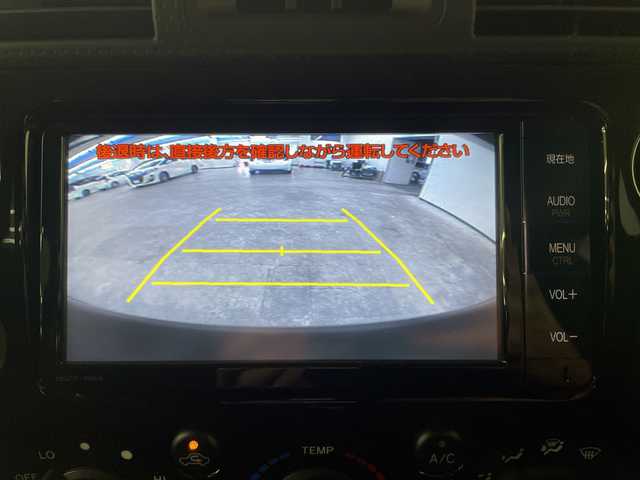 トヨタ ＦＪクルーザー ブラックカラーパッケージ 長崎県 2015(平27)年 10.1万km ブラック/ホワイト 4WD/純正メモリナビ/（フルセグ/CD/DVD/BT）/バックカメラ/JAOSステップ/JAOSフロントバンパー/クルーズコントロール/コーナーセンサー（後方）/ETC/純正17インチアルミホイール/社外フロアマット/ハロゲンヘッドライト/フォグライト/取扱説明書/保証書