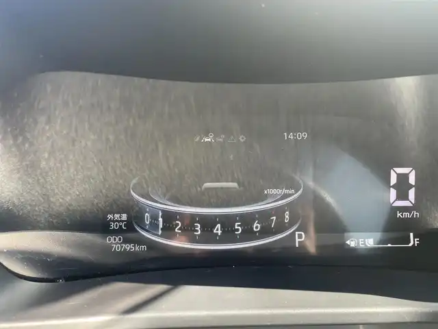 ダイハツ ロッキー X 山形県 2020(令2)年 7.1万km コンパーノレッド 衝突被害軽減/ディスプレイオーディオ/　　【BT　フルセグ　USB】/全周囲カメラ/LEDオートライト/フォグランプ/16インチアルミホイール/横滑り防止装置/コーナーセンサー/盗難防止装置/アイドリングストップ/MTモード付AT/カーテンエアバック/純正フロアマット/電動格納ミラー/スマートキー×２/ETC