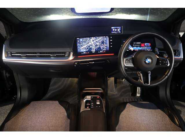 ＢＭＷ ＢＭＷ ２１８ｄ アクティブツアラー Mスポーツ 大分県 2023(令5)年 1.1万km サファイアブラックP 衝突回避・被害軽減ブレーキ/アクティブクルーズコントロール/ブラインドスポットモニター/レーンキーピングアシスト/純正ナビ/ＣａｒＰｌａｙ/Bluetooth/３６０°カメラ/ワイヤレス充電/ハーフレザー/シートヒーター/パワーシート/パドルシフト/アダプティブＬＥＤヘッドライト/ハイビームアシスタント/アンビエントライト/純正１７インチＡＷ/ミラー一体型ＥＴＣ