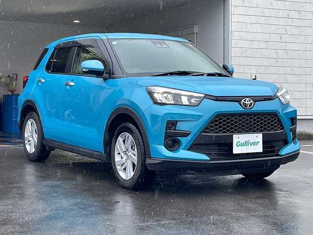 トヨタ ライズ G 静岡県 2024(令6)年 1.3万km ターコイズブルーマイカメタリック ワンオーナー/純正9インチディスプレイオーディオ/純正地デジTV/Bluetooth/バックカメラ/セーフティセンス/ステアリングスイッチ/コーナーセンサー/純正16インチAW/ビルトインETC/スマートキー/保証書/取説