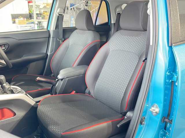 トヨタ ライズ G 静岡県 2024(令6)年 1.3万km ターコイズブルーマイカメタリック ワンオーナー/純正9インチディスプレイオーディオ/純正地デジTV/Bluetooth/バックカメラ/セーフティセンス/ステアリングスイッチ/コーナーセンサー/純正16インチAW/ビルトインETC/スマートキー/保証書/取説