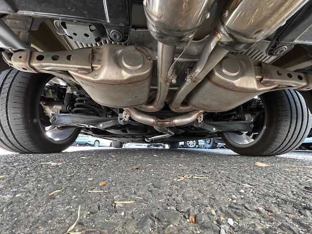 ホンダ シビック ハッチバック 茨城県 2020(令2)年 1.4万km ソニックグレーパール ワンオーナー/ホンダセンシング/サンルーフ/ACC（アクティブクルーズコントロール）/LKAS（車線維持支援システム）/ETC2.0/純正インターナビ【CD/DVD/BT/フルセグ】/バックカメラ/ドライブレコーダー/スタッドレスタイヤタイヤ純正AW積込/【215/50/17】/純正部品積込/　・リアループスポイラー/　・テールランプ/　・サイドマーカー/　・ドアミラーカバー/保証書/取扱説明書/スマートスペアキー×1