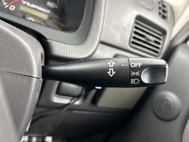 ホンダ バモス ターボ 三重県 2001(平13)年 8.9万km シルバー /禁煙車 //純正CDオーディオ //ターボ //ETC //両側スライドドア //マニュアルAC //ドアバイザー //リモコンキー //ABS //純正フロアマット //社外12インチAW //ハロゲンライト