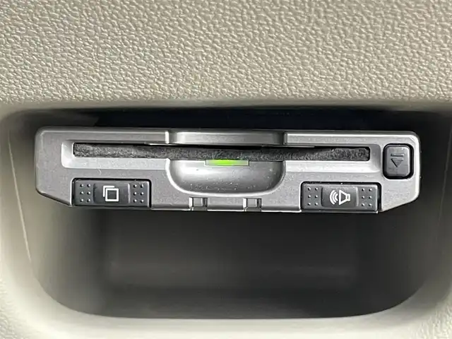 ダイハツ キャスト スタイル G ターボ SAⅡ 岡山県 2016(平28)年 3.8万km ファイアークォーツレッドM ナビ/【Bluetooth/フルセグTV/USB/CD/DVD】/型番:MDV-D502BT/バックカメラ/社外ドライブレコーダー（前後）/衝突軽減ブレーキシステム/ＥＴＣ/ＬＥＤヘッドライト/オートライト/フォグランプ/プッシュスタート/アイドリングストップ/純正フロアマット/純正15インチアルミホイール/スマートキー×1