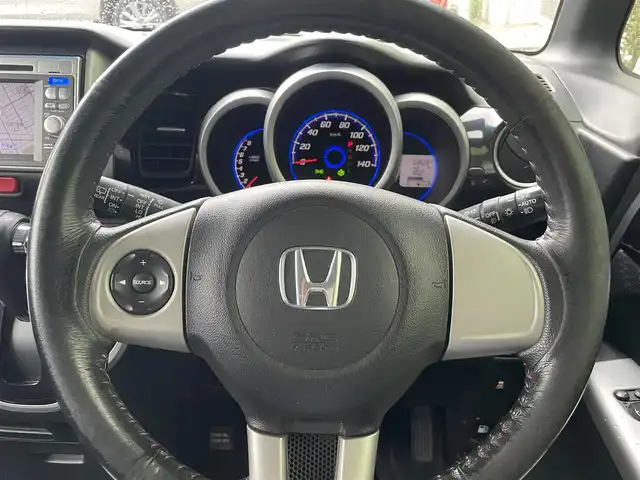 ホンダ Ｎ ＢＯＸ カスタム G Lパッケージ 埼玉県 2013(平25)年 3.6万km プレミアムゴールドパープルパール ワンオーナー車/純正ナビTV/バックカメラ/ETC/両側パワースライドドア/HIDライト/純正アルミホイール/プッシュスタート/スマートキー/走行３５２８７キロ/保証書付整備手帳/取扱説明書