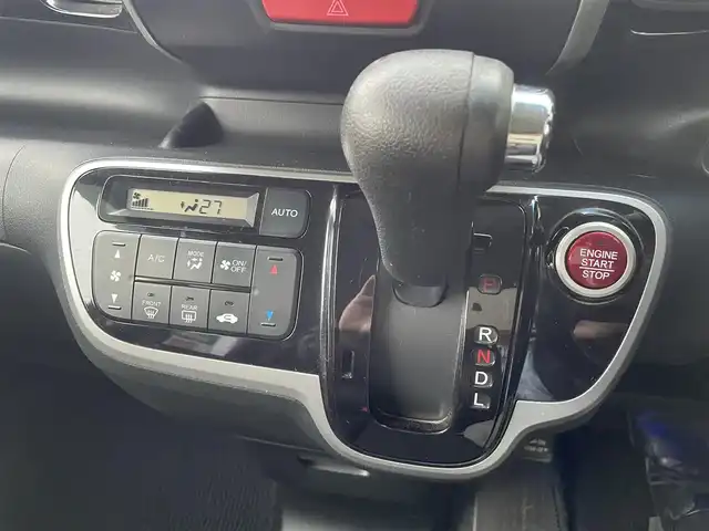 ホンダ Ｎ ＢＯＸ カスタム G Lパッケージ 埼玉県 2013(平25)年 3.6万km プレミアムゴールドパープルパール ワンオーナー車/純正ナビTV/バックカメラ/ETC/両側パワースライドドア/HIDライト/純正アルミホイール/プッシュスタート/スマートキー/走行３５２８７キロ/保証書付整備手帳/取扱説明書