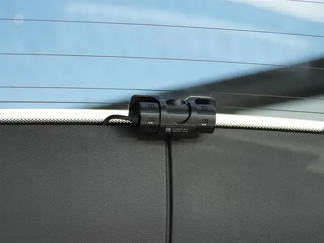 メルセデス・ベンツ ＧＬＣ２２０ d 4マチック スポーツラインED 静岡県 2021(令3)年 3.2万km ダイヤモンドホワイト パノラマサンルーフ/アルティコブラックレザーシートシートヒーター/前席メモリーパワーシート/MBUXナビフルセグTVBluetooth全方位カメラ/ワイヤレス充電/エアバランス　パヒュームアトマイザー/パワーバックドア/アンビエントライト/前後ドライブレコーダー/DSRCETC