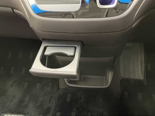 ホンダ フリード ハイブリット G ホンダセンシング 長野県 2016(平28)年 4.1万km クリスタルブラックパール ホンダセンシング/純正SDナビ /フルセグテレビ/Bluetooth/AppleCarPlay/DVD/バックカメラ　/ビルドインＥＴＣ　/両側パワースライドドア　/レーダークルーズコントロール/レーンキープアシスト　/コーナーセンサー　/オートライト/キセノンヘッドライト/ドアバイザー/ローダウン（純正サス有）