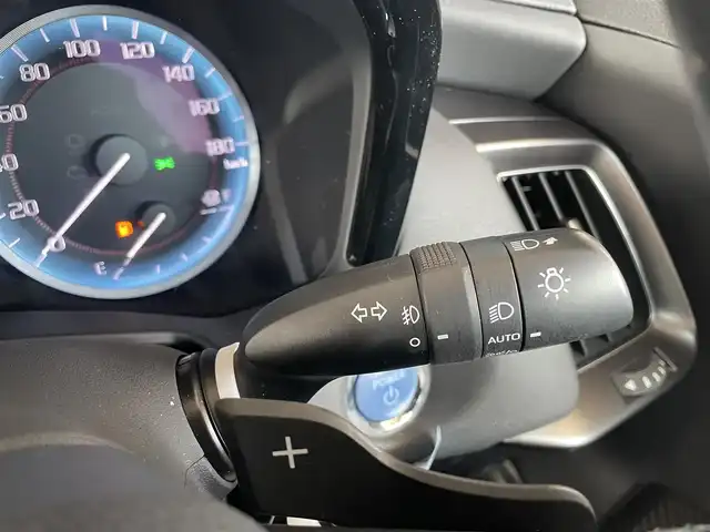 トヨタ クラウン ハイブリッド RS アドバンス 千葉県 2021(令3)年 4.5万km プレシャスホワイトパール 黒レザーシート/純正12.3インチナビ/・CD/DVD/MSV/Bluetooth/フルセグTV/トヨタセーフティーセンス/・プリクラッシュセーフティー/・レーンディパーチャーアラート/・パーキングサポートブレーキ/・リヤクロストラフィックアラート/・ロードサインアシスト/・ブラインドスポットモニター/・アダプティブクルーズコントロール/・オートマチックハイビーム/前席パワーシート/前席シートヒーター/前席シートベンチレーション/ステアリングヒーター/スマートキー/前後コーナーセンサー/トランクイージークローザー/ヘッドアップディスプレイ/純正18インチアルミホイール/純正LEDヘッドライト/フォグランプ/社外前後ドライブレコーダー【DC-DR652】/ビルトインETC2.0/ドアバイザー/サイド＆カーテンエアバッグ/新車時保証書＆取扱説明書