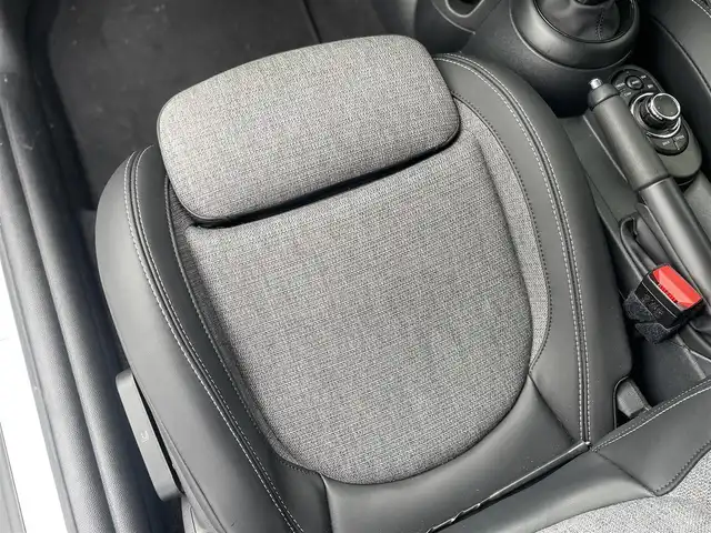 ＭＩＮＩ ＢＭＷ ミニ クーパー エッセンシャルトリム 千葉県 2022(令4)年 1.2万km ベージュ 純正ディスプレイオーディオ/バックカメラ/クルーズコントロール/純正16インチアルミホイール/スマートキー/LEDヘッドライト/アイドリングストップ/ETC