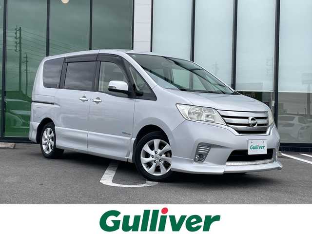 日産 セレナ ハイウェイスター S HV Vエアロ 岐阜県 2013(平25)年 11.4万km ブリリアントシルバー 登録時走行距離113685km/後席モニター/バックカメラ/純正ナビ/フルセグＴＶ/スタッドレスタイヤ４本（社外ＡＷ）/両側パワースライドドア/フロントエアロ/ビルトインＥＴＣ/禁煙車/純正アルミホイール/フロントフォグランプ/社外フロアマット/プッシュスタート/スマートキー/ABS/横滑り防止装置/盗難防止装置/オートライト/ハロゲンヘッドライト/エアバッグ