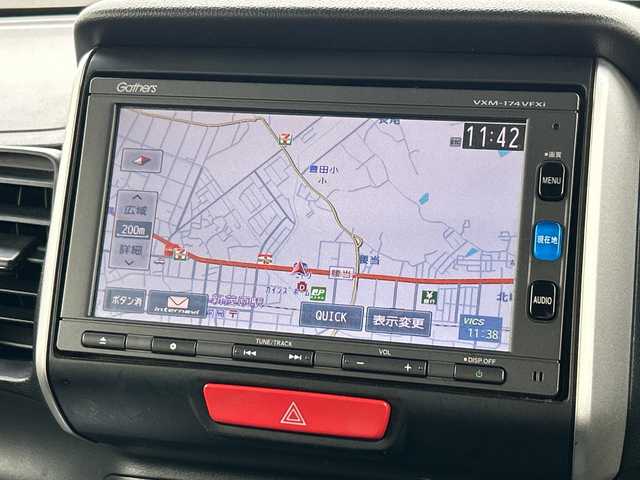 ホンダ Ｎ ＢＯＸ G SSパッケージ 千葉県 2017(平29)年 8.9万km プレミアムアイボリーP ナビＶＸＭ－１７４ＶＦＸｉ　バックカメラ　両側パワースライドドア　ＣＴＢＡ　ビルトインＥＴＣ　ドラレコ　ＵＳＢ　シートバックテーブル　ＨＩＤ　オートライト　フロアマット　ドアバイザー　スマートキー/ワンオーナー/両側パワースライドドア/純正オプションモデューロ14インチアルミ/純正ディーラーナビ/バックカメラ/フルセグTV/Bluetooth/シートヒーター（運転席・助手席）/HIDヘッドライト/オートライト/ビルトインETC/新車保証書/取扱説明書/スペアキー