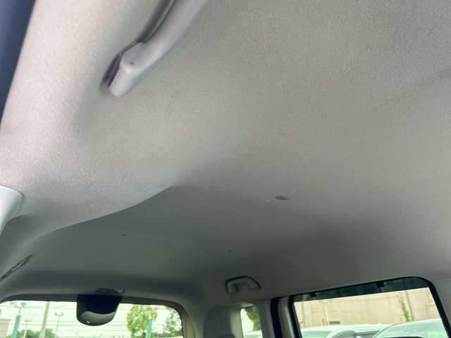 ホンダ Ｎ ＢＯＸ G SSパッケージ 千葉県 2017(平29)年 8.9万km プレミアムアイボリーP ナビＶＸＭ－１７４ＶＦＸｉ　バックカメラ　両側パワースライドドア　ＣＴＢＡ　ビルトインＥＴＣ　ドラレコ　ＵＳＢ　シートバックテーブル　ＨＩＤ　オートライト　フロアマット　ドアバイザー　スマートキー/ワンオーナー/両側パワースライドドア/純正オプションモデューロ14インチアルミ/純正ディーラーナビ/バックカメラ/フルセグTV/Bluetooth/シートヒーター（運転席・助手席）/HIDヘッドライト/オートライト/ビルトインETC/新車保証書/取扱説明書/スペアキー