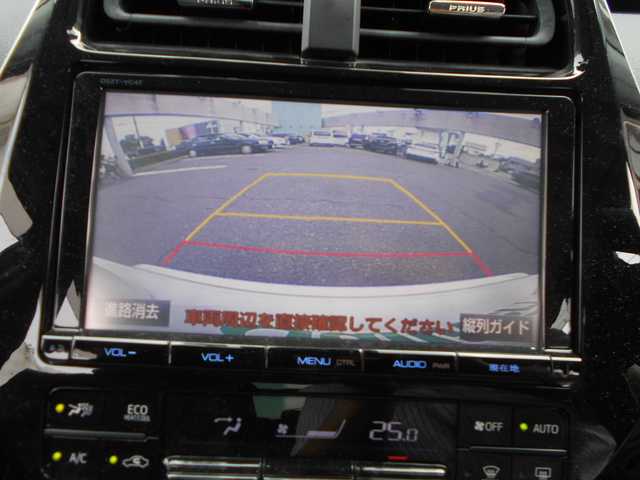 トヨタ プリウス S ツーリングセレクション 愛知県 2016(平28)年 4.8万km ホワイトパールクリスタルシャイン TRDエアロ&マフラー/TOM’S17インチアルミ/トヨタセーフティセンス/PCSAHBLDA/レーダークルーズ/純正9インチSDナビ・DVD/Bluetooth/フルセグテレビ/バックカメラ/ビルトインETC/ドライブレコーダー/F席シートヒーター/スマートキー２個/プッシュスタート
