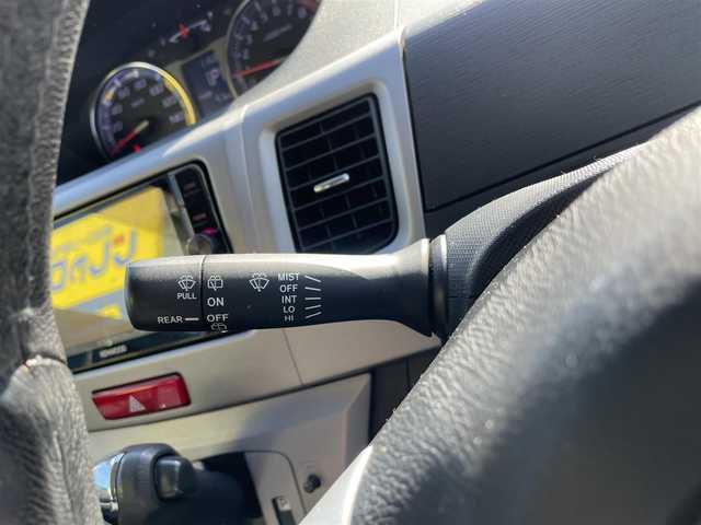 ダイハツ ムーヴ カスタム RS 和歌山県 2012(平24)年 5.4万km パールホワイトⅢ (株)IDOMが運営する【じしゃロン和歌山店】の自社ローン対象車両になります。こちらは現金ご利用時の価格です。/自社ローンご希望の方は別途その旨お申付け下さい。/SDナビ/　　CD/フルセグ/バックカメラ/HIDオートライト/15インチアルミホイール/ETC/ドライブレコーダー/Bluetooth/電動格納ミラー