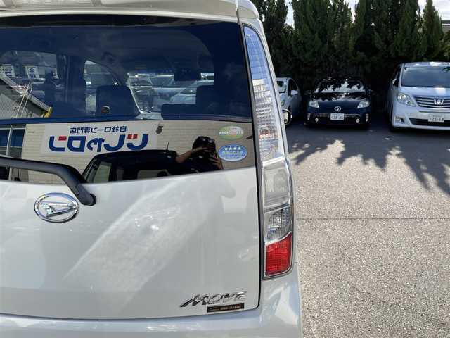 ダイハツ ムーヴ カスタム RS 和歌山県 2012(平24)年 5.4万km パールホワイトⅢ (株)IDOMが運営する【じしゃロン和歌山店】の自社ローン対象車両になります。こちらは現金ご利用時の価格です。/自社ローンご希望の方は別途その旨お申付け下さい。/SDナビ/　　CD/フルセグ/バックカメラ/HIDオートライト/15インチアルミホイール/ETC/ドライブレコーダー/Bluetooth/電動格納ミラー