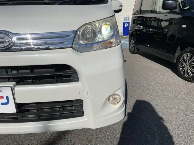 ダイハツ ムーヴ カスタム RS 和歌山県 2012(平24)年 5.4万km パールホワイトⅢ (株)IDOMが運営する【じしゃロン和歌山店】の自社ローン対象車両になります。こちらは現金ご利用時の価格です。/自社ローンご希望の方は別途その旨お申付け下さい。/SDナビ/　　CD/フルセグ/バックカメラ/HIDオートライト/15インチアルミホイール/ETC/ドライブレコーダー/Bluetooth/電動格納ミラー