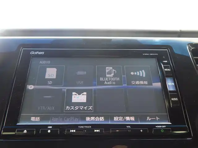 ホンダ ステップワゴン スパーダ ホンダセンシング 千葉県 2018(平30)年 5.7万km プレミアムスパークルブラックパール ホンダセンシング/・衝突軽減ブレーキ（CMBS）/・車線維持支援システム（LKAS）/・アダプティブクルーズコントロール（ACC）/・後方誤発進抑制機能/・誤発進抑制機能/両側パワースライドドア/純正メモリーナビ/地デジTV/【DVD/CD再生機能　Bluetooth接続】/バックカメラ/フリップダウンモニター/革巻きステアリング/ステアリングスイッチ/ETC/LEDヘッドライト/フォグライト/ウインカーミラー/スマートキー