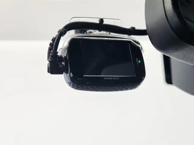 プジョー ５００８ GT ブルーHDi 愛知県 2019(平31)年 9.2万km 白 ワンオーナー/ディーゼルターボ/パノラミックサンルーフ/パークアシスト/アクティブセーフティブレーキ/レーンキープアシスト/アクティブブラインドスポットモニター/アクティブクルーズコントロール/ドライバーアテンションアラート/アドバンスドグリップコントロール/純正8インチディスプレイ/　　・Bluetooth/Applecarplay/androidauto/フロントカメラ/サイドカメラ（左側）/バックカメラ/ドライブレコーダー/ETC/革巻きステアリング/ステアリングリモコン/パドルシフト/ハーフレザーシート/パワーシート/シートポジションメモリ機能/シートヒーター/パワーバックドア/ルーフレール/純正LEDヘッドライト/フォグランプ/純正18インチアルミホイール/取扱説明書/保証書/スペアキー
