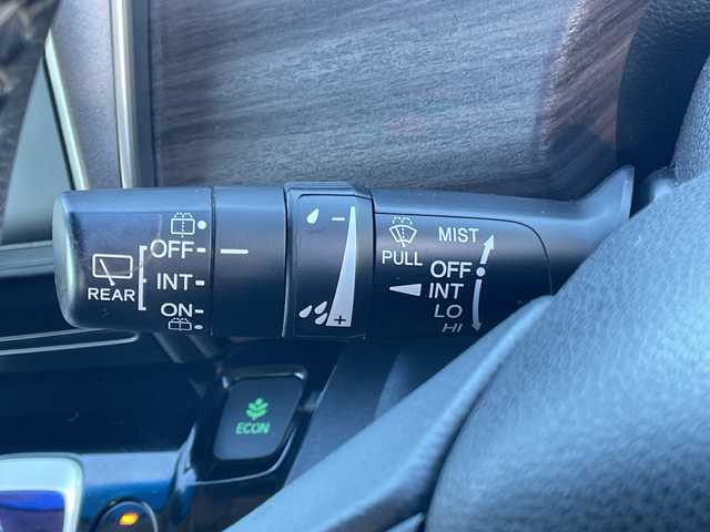 ホンダ フリード ハイブリット G ホンダセンシング 山梨県 2019(平31)年 5.8万km プレミアムスパークルブラックパール 社外カロッツェリアナビ　/フルセグ　/バックカメラ　/ETC　/両側パワースライドドア　/純正15インチアルミホイール　/ハーフレザーシート　/革巻きステアリング　/クルーズコントロール　/LEDライト